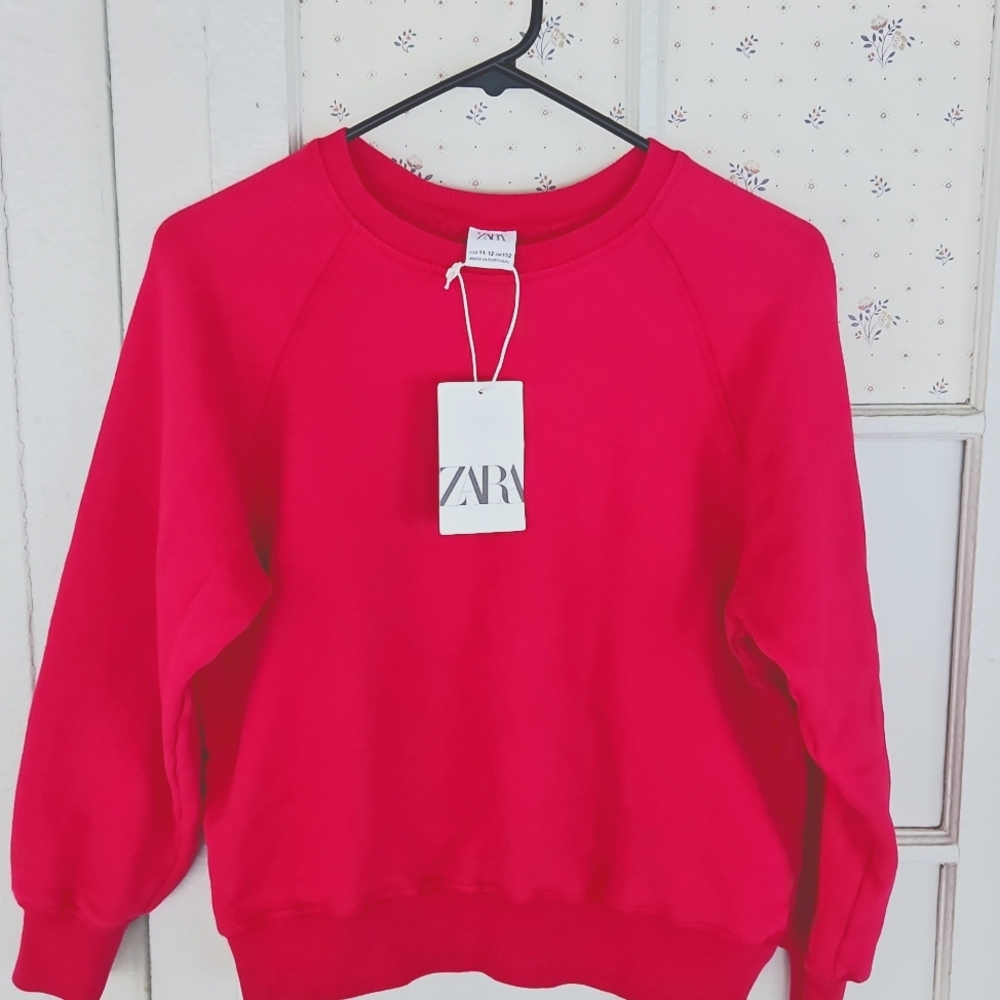 Zara Girls' Crewneck Cropped Sweatshirt, NWT, Size 11-12, Hot Pink/Magenta